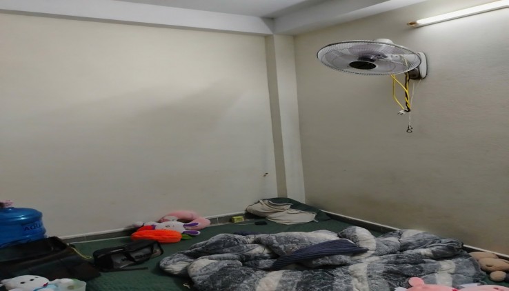 Cho thuê làm Cà phê, VP kết hợp ở lại ngõ ô tô Đặng Văn Ngữ, 50m2, 4 tầng, 3 ngủ, 25 Triệu